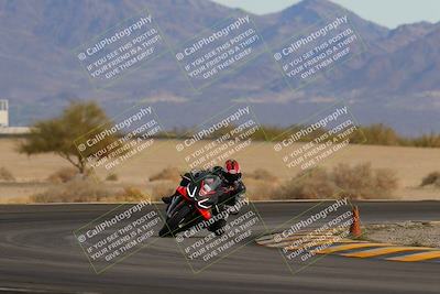 media/Dec-17-2022-SoCal Trackdays (Sat) [[224abd9271]]/Turn 15 (155pm)/